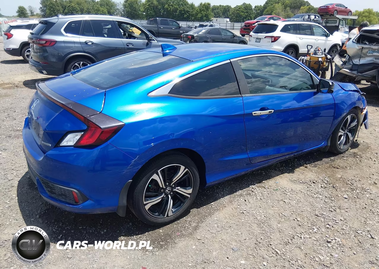 2017 Honda Civic Touring VIN:2HGFC3B9XHH350453 - 4
