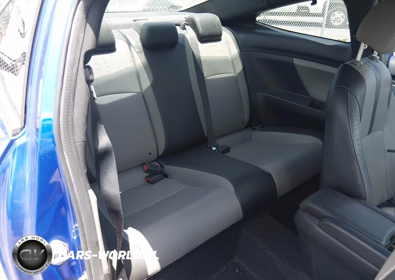 2017 Honda Civic Touring VIN:2HGFC3B9XHH350453 - 8