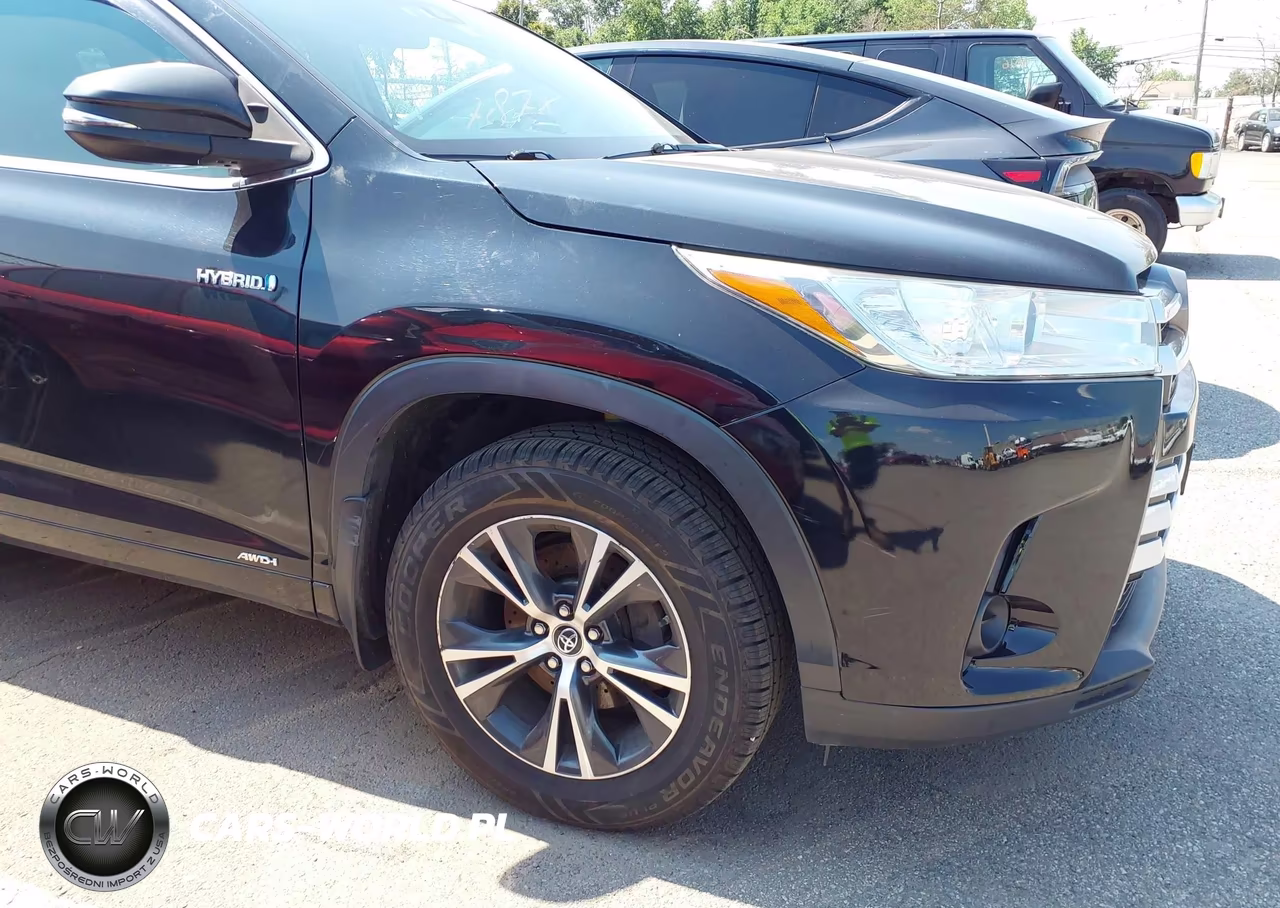 2018 Toyota Highlander Hybrid-Le VIN:5TDBGRFH3JS037063 - 6