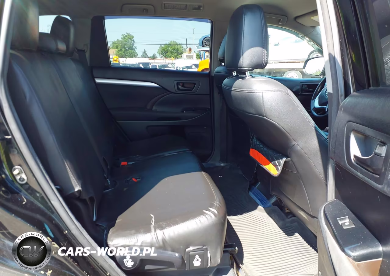 2018 Toyota Highlander Hybrid-Le VIN:5TDBGRFH3JS037063 - 8