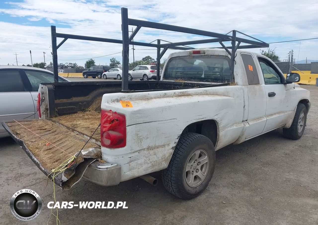 2005 Dodge Dakota Slt VIN:1D7HE42K75S193985 - 4