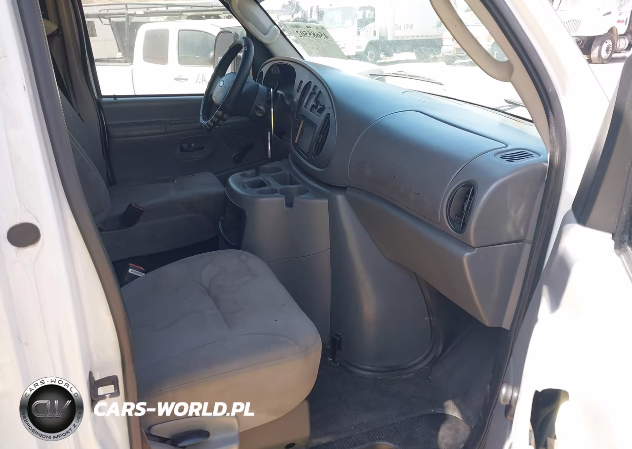 2005 Ford E-350 Cutaway Standard VIN:1FDSE35L75HA92761 - 5