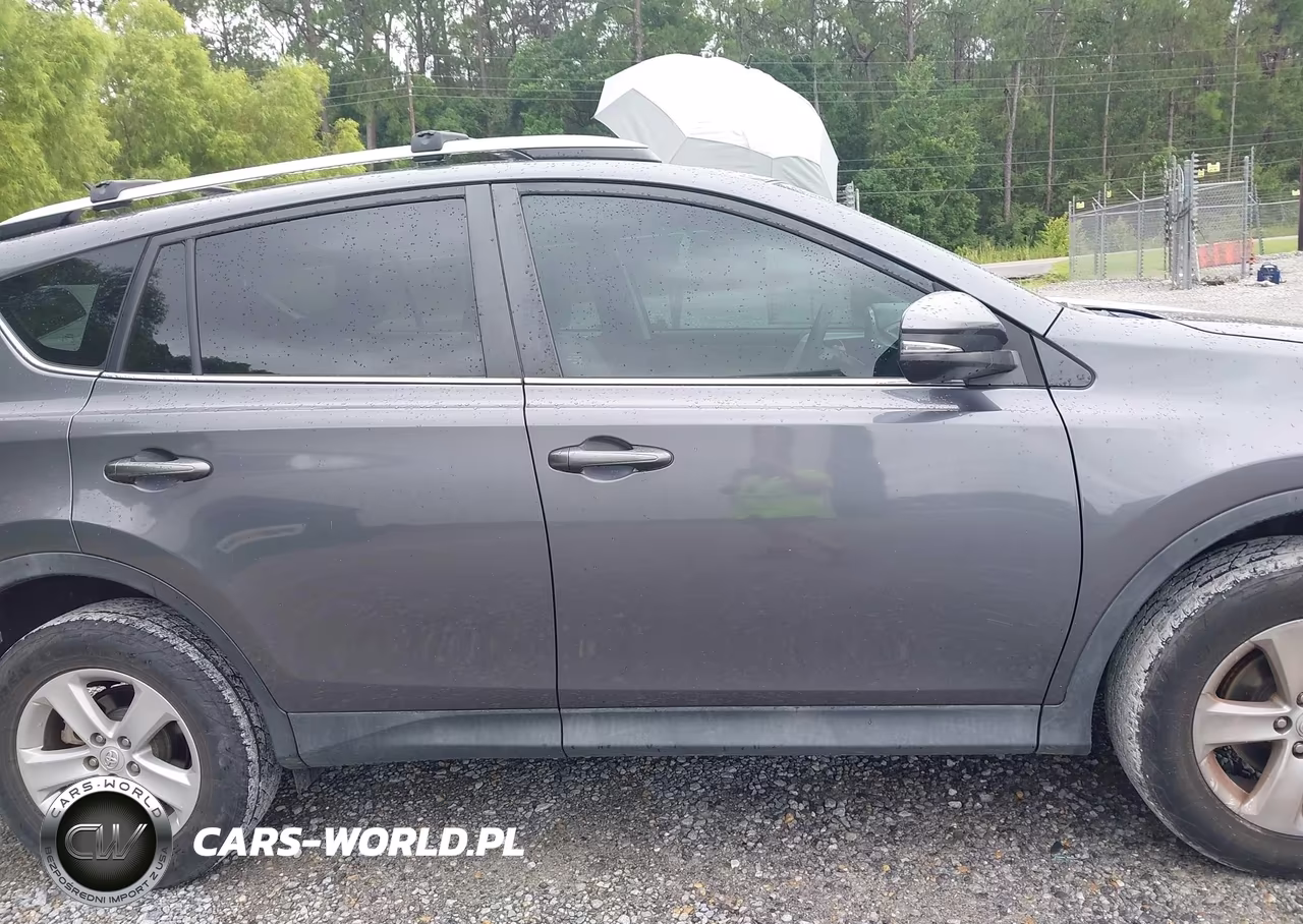 2014 Toyota Rav4 Xle VIN:2T3WFREV1EW105523 - 13