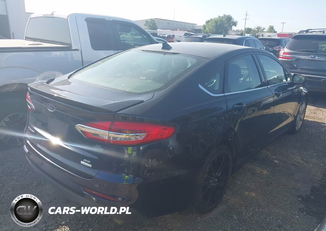 2020 Ford Fusion Se VIN:3FA6P0HD0LR111445 - 4