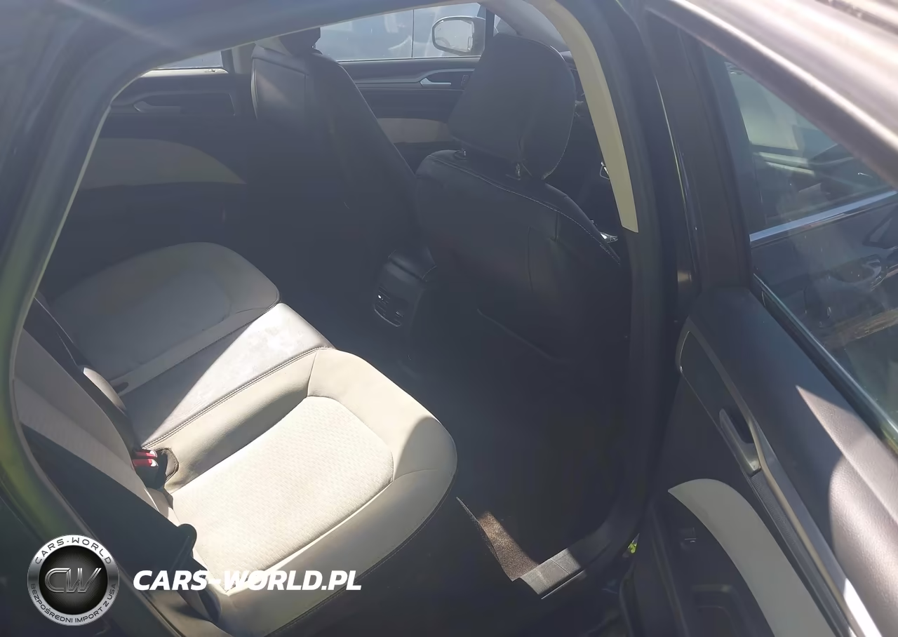 2020 Ford Fusion Se VIN:3FA6P0HD0LR111445 - 8