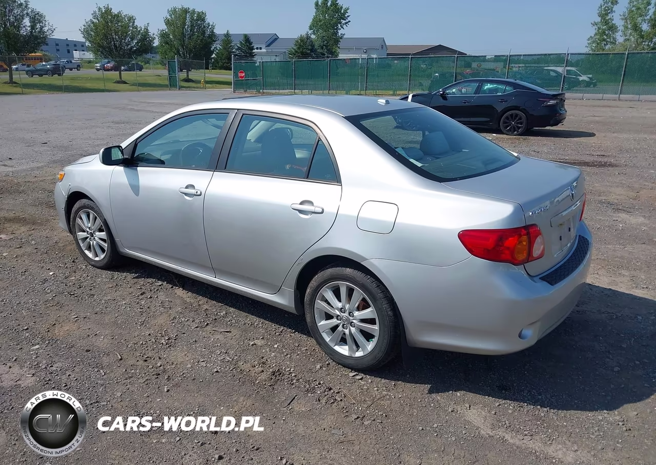 2010 Toyota Corolla Xle VIN:2T1BU4EE0AC329586 - 3