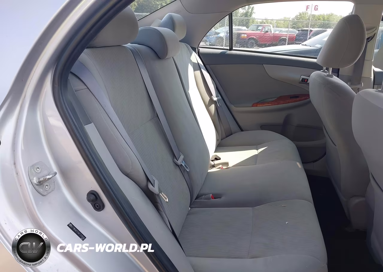 2010 Toyota Corolla Xle VIN:2T1BU4EE0AC329586 - 8