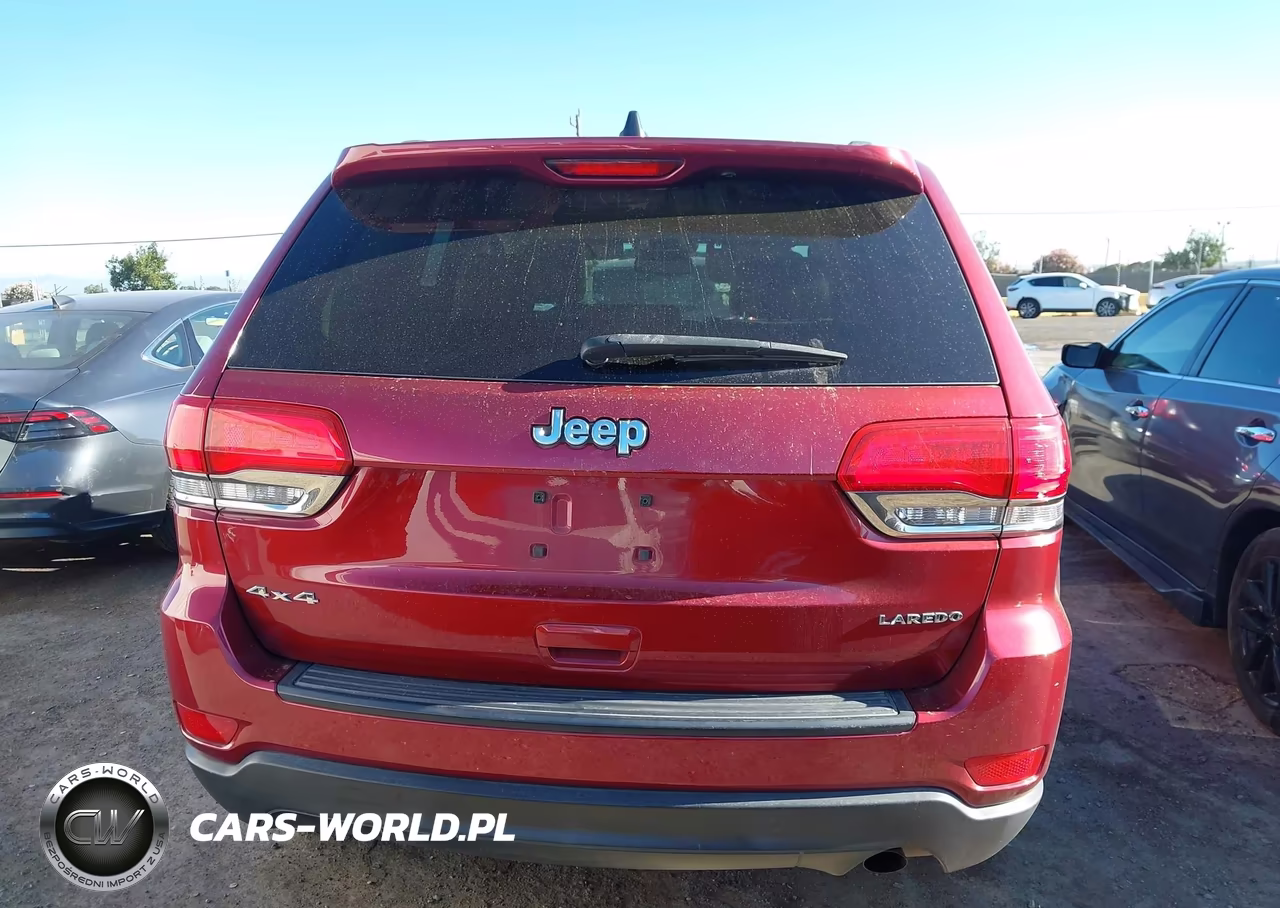 2015 Jeep Grand Cherokee Laredo VIN:1C4RJFAGXFC152264 - 17