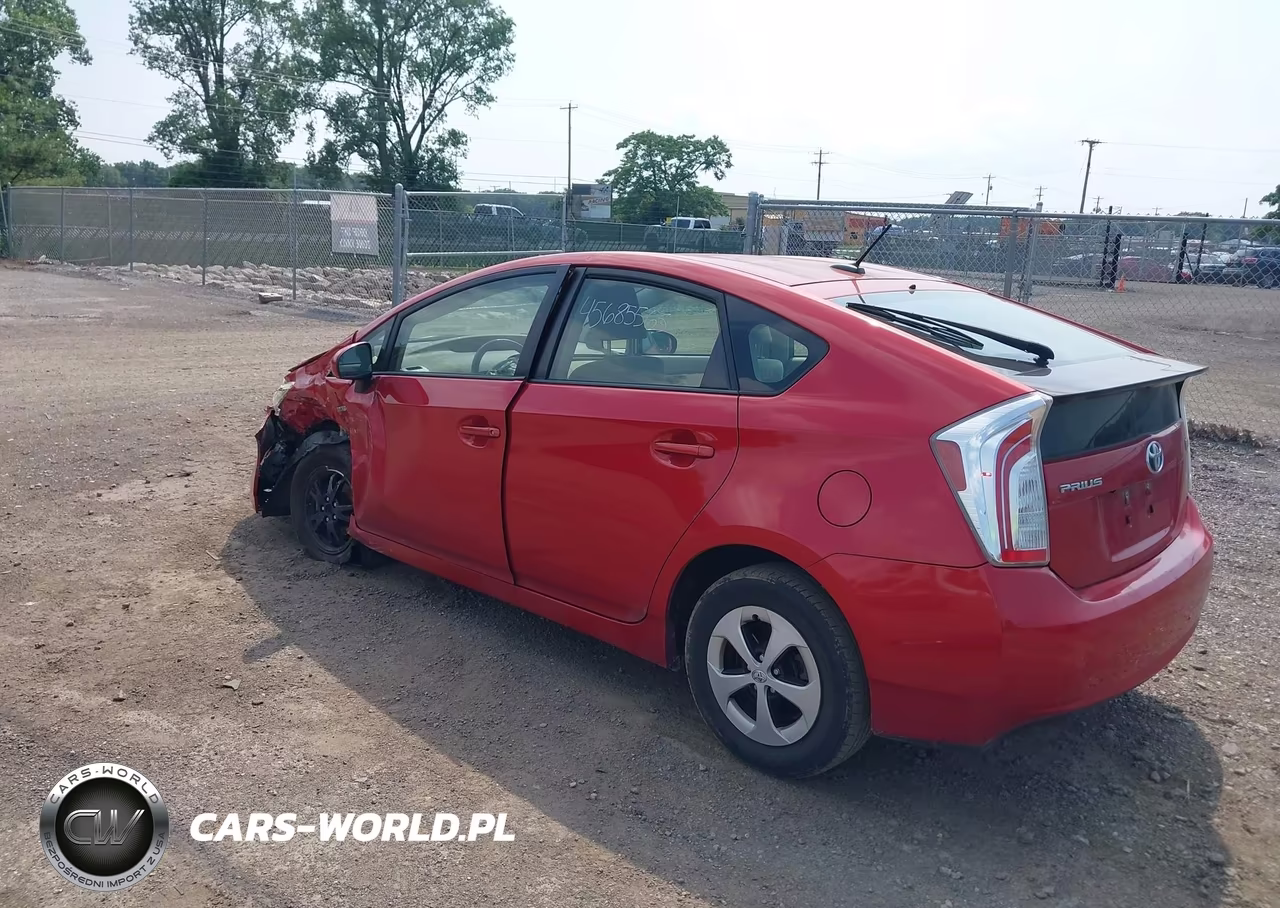 2013 Toyota Prius Three VIN:JTDKN3DU0D5681245 - 3