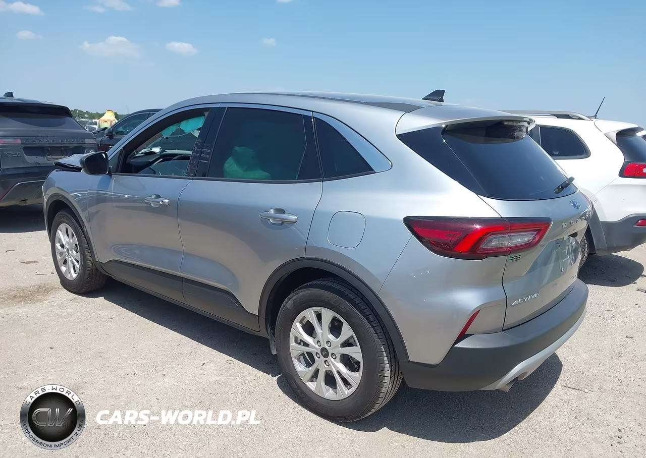2024 Ford Escape Active VIN:1FMCU0GN4RUB02339 - 3