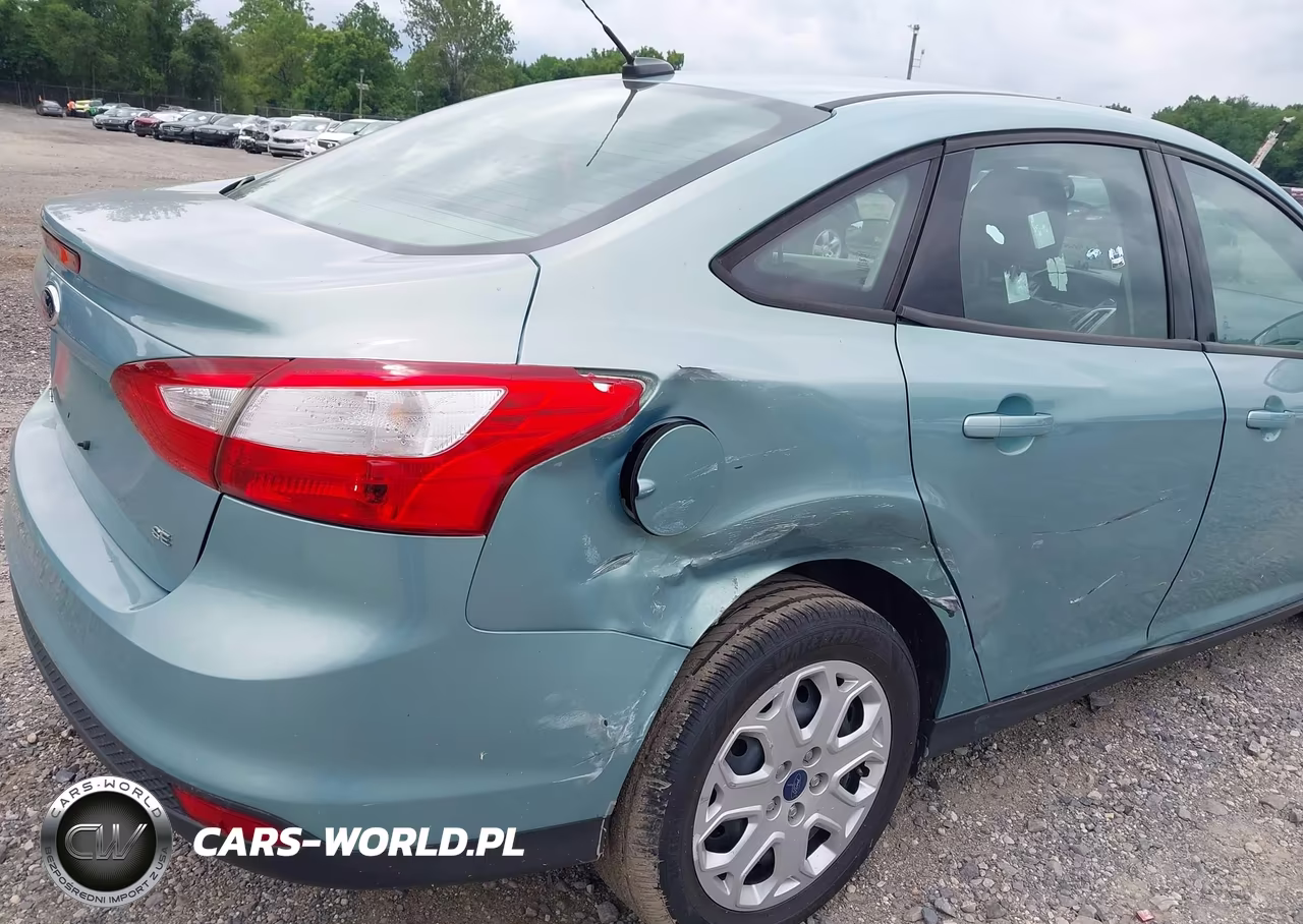 2012 Ford Focus Se VIN:1FAHP3F21CL390978 - 13