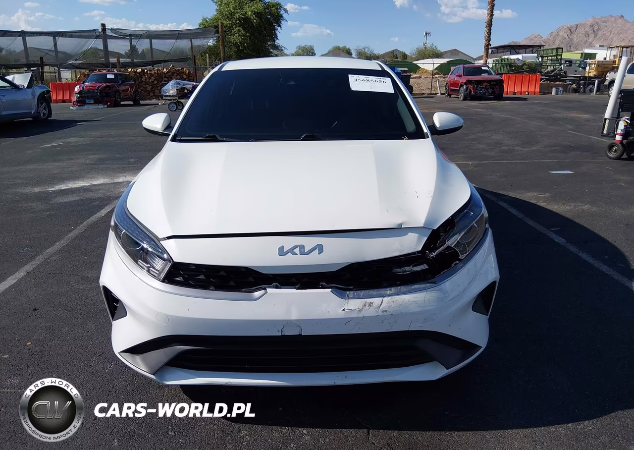 2024 Kia Forte Lx VIN:3KPF24AD1RE706282 - 12