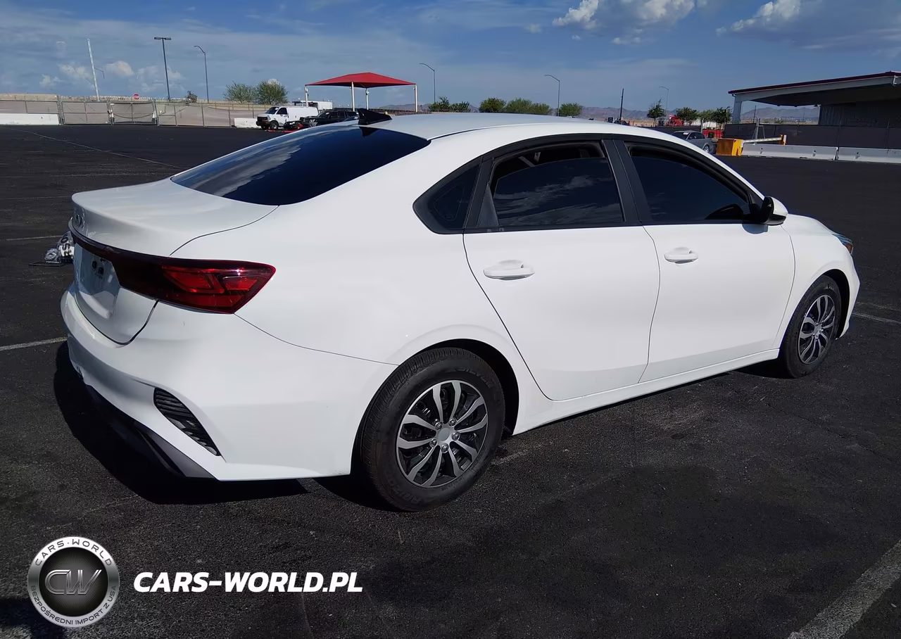 2024 Kia Forte Lx VIN:3KPF24AD1RE706282 - 4