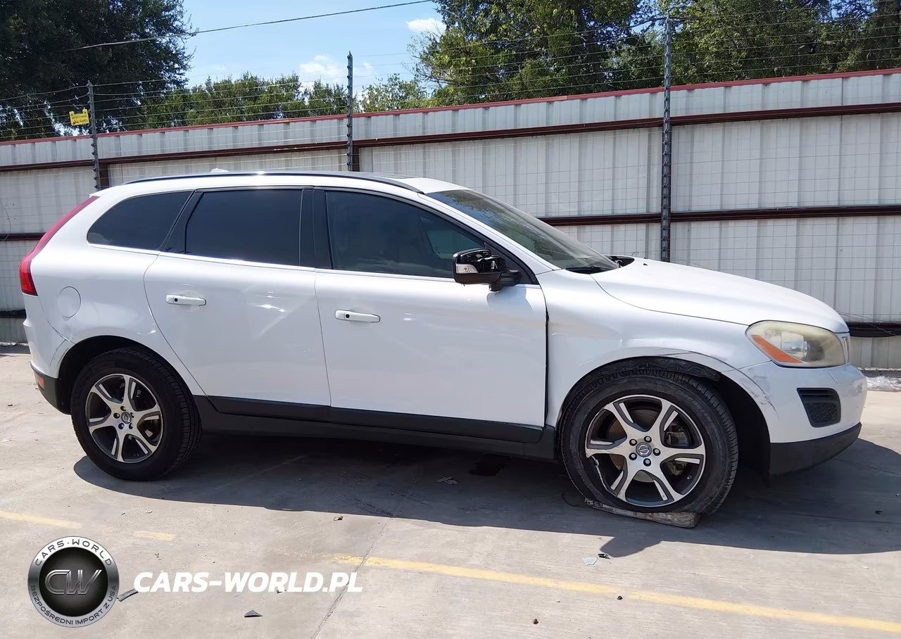 2013 Volvo Xc60 T6 VIN:YV4902DZ8D2376934 - 13