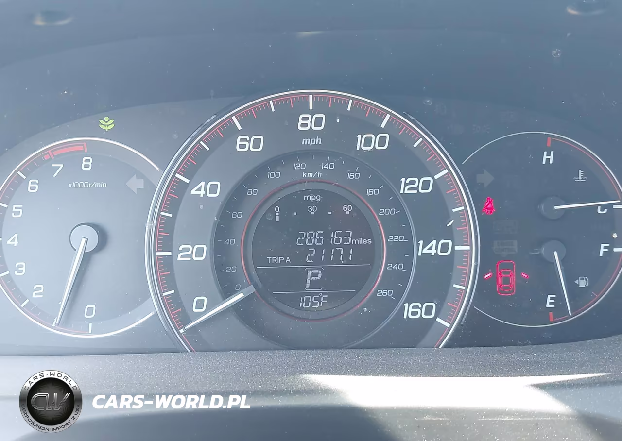 2015 Honda Accord Sport VIN:1HGCR2F52FA105368 - 16