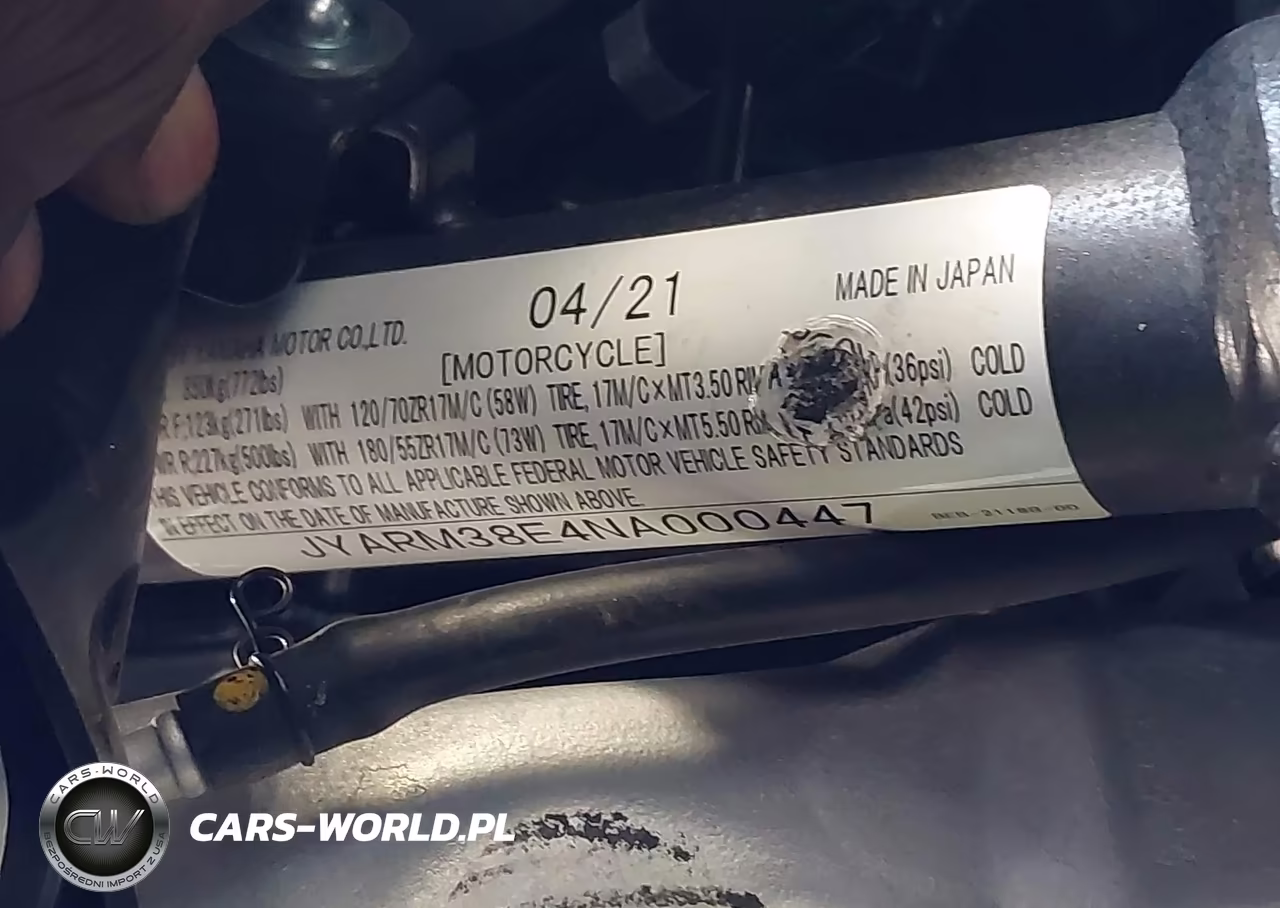 2022 Yamaha Yzfr7 VIN:JYARM38E4NA000447 - 10
