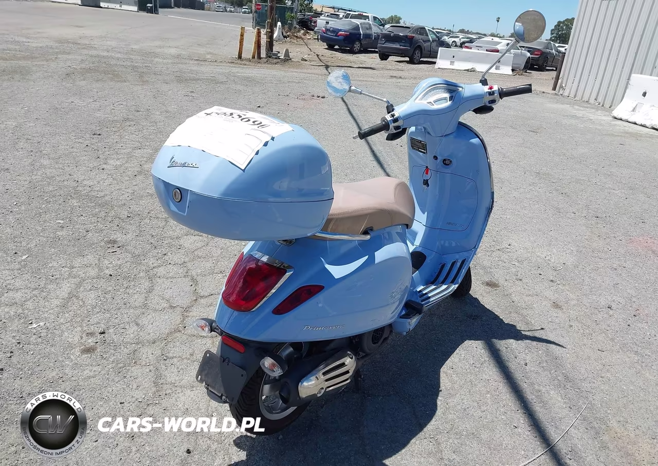 2017 Vespa Sprint 150 3V VIN:ZAPM818G2H5700486 - 4