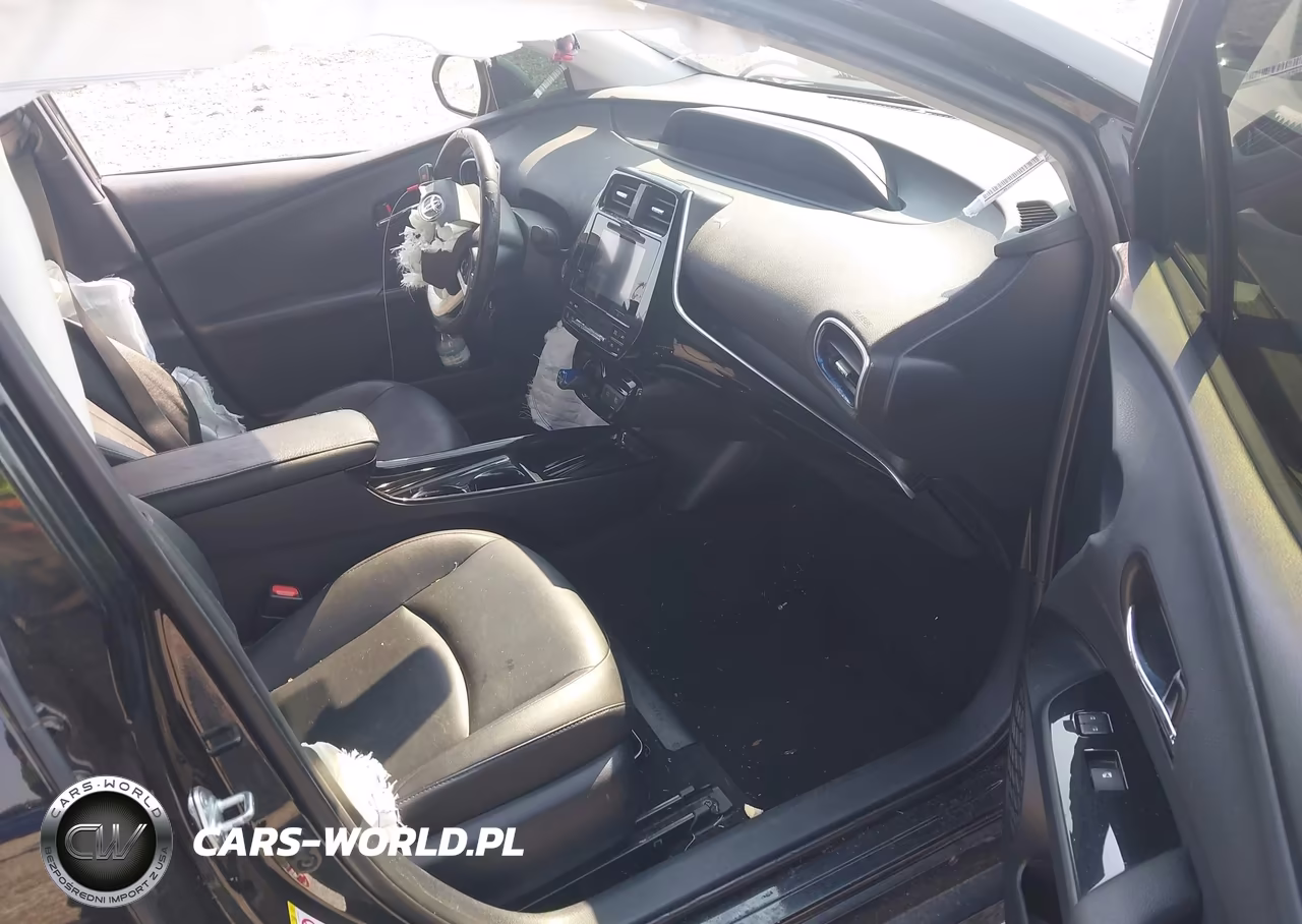 2016 Toyota Prius Three Touring VIN:JTDKARFU5G3020273 - 5