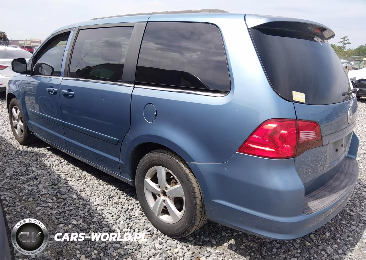 2011 Volkswagen Routan Se VIN:2V4RW3DG4BR805058 - 3