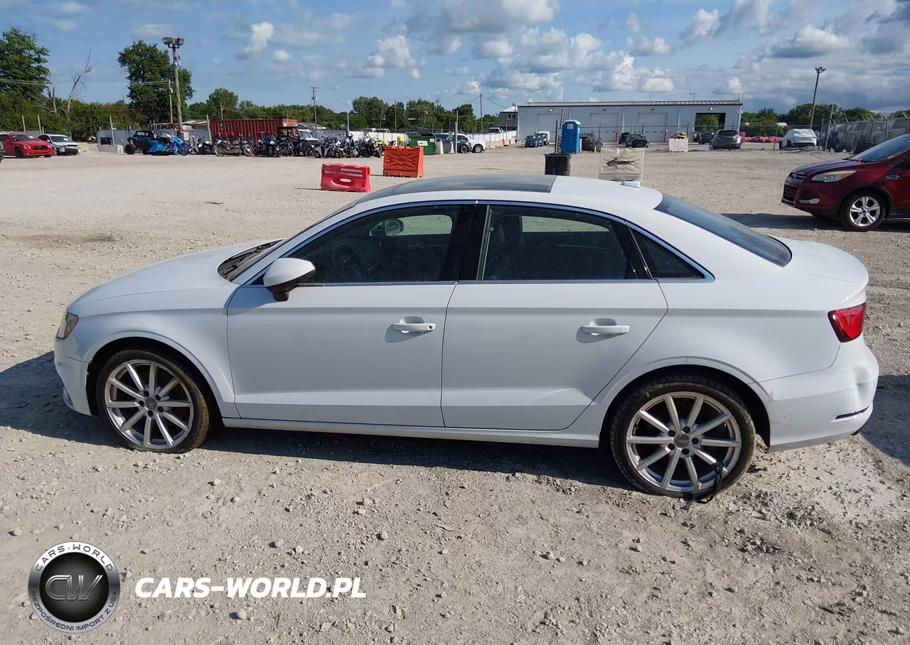 2015 Audi A3 2.0T Premium VIN:WAUEFGFF4F1112177 - 14