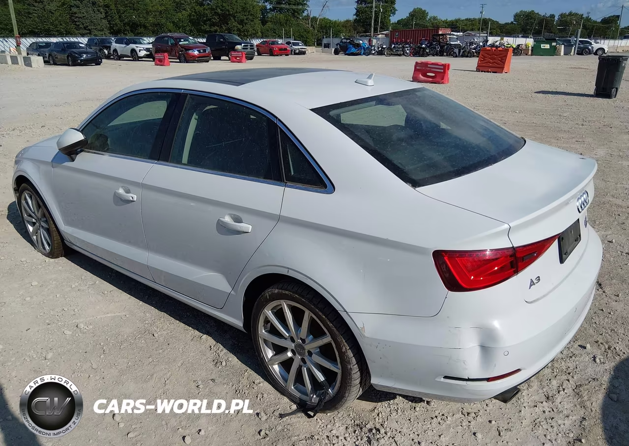 2015 Audi A3 2.0T Premium VIN:WAUEFGFF4F1112177 - 3