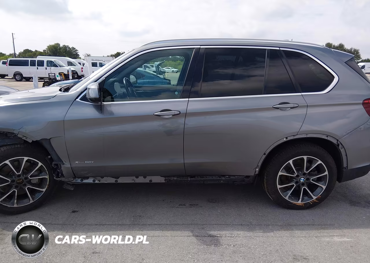 2018 BMW X5 xDrive50I VIN:5UXKR6C56J0U14604 - 14