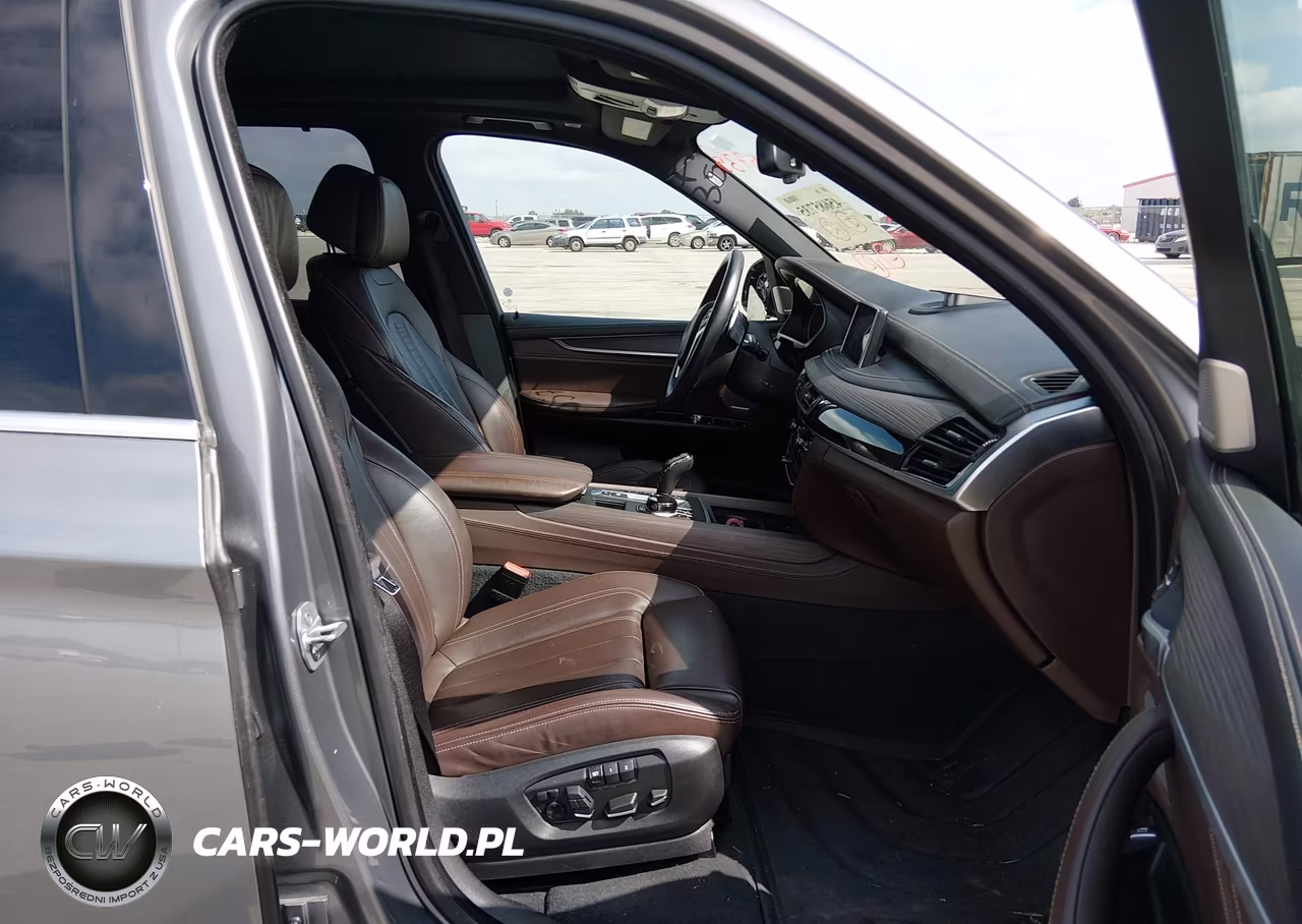 2018 BMW X5 xDrive50I VIN:5UXKR6C56J0U14604 - 5