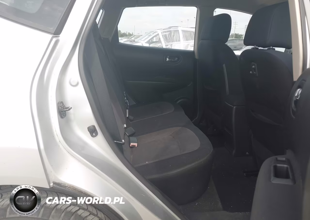 2011 Nissan Rogue S VIN:JN8AS5MT3BW568988 - 17