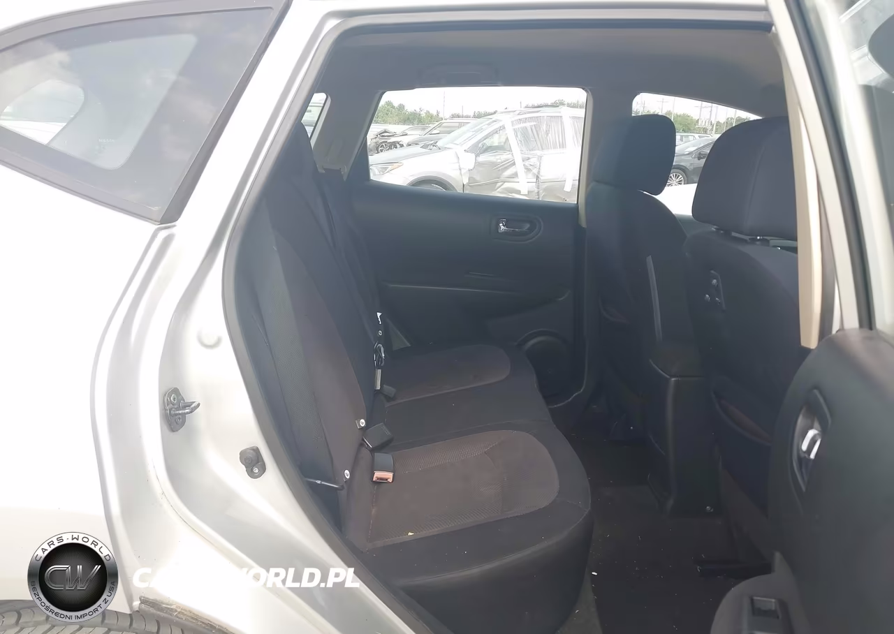 2011 Nissan Rogue S VIN:JN8AS5MT3BW568988 - 18