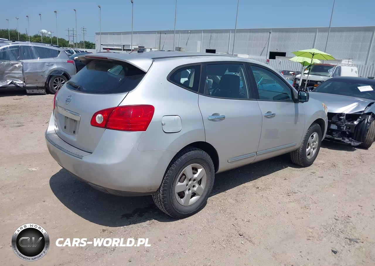 2011 Nissan Rogue S VIN:JN8AS5MT3BW568988 - 4