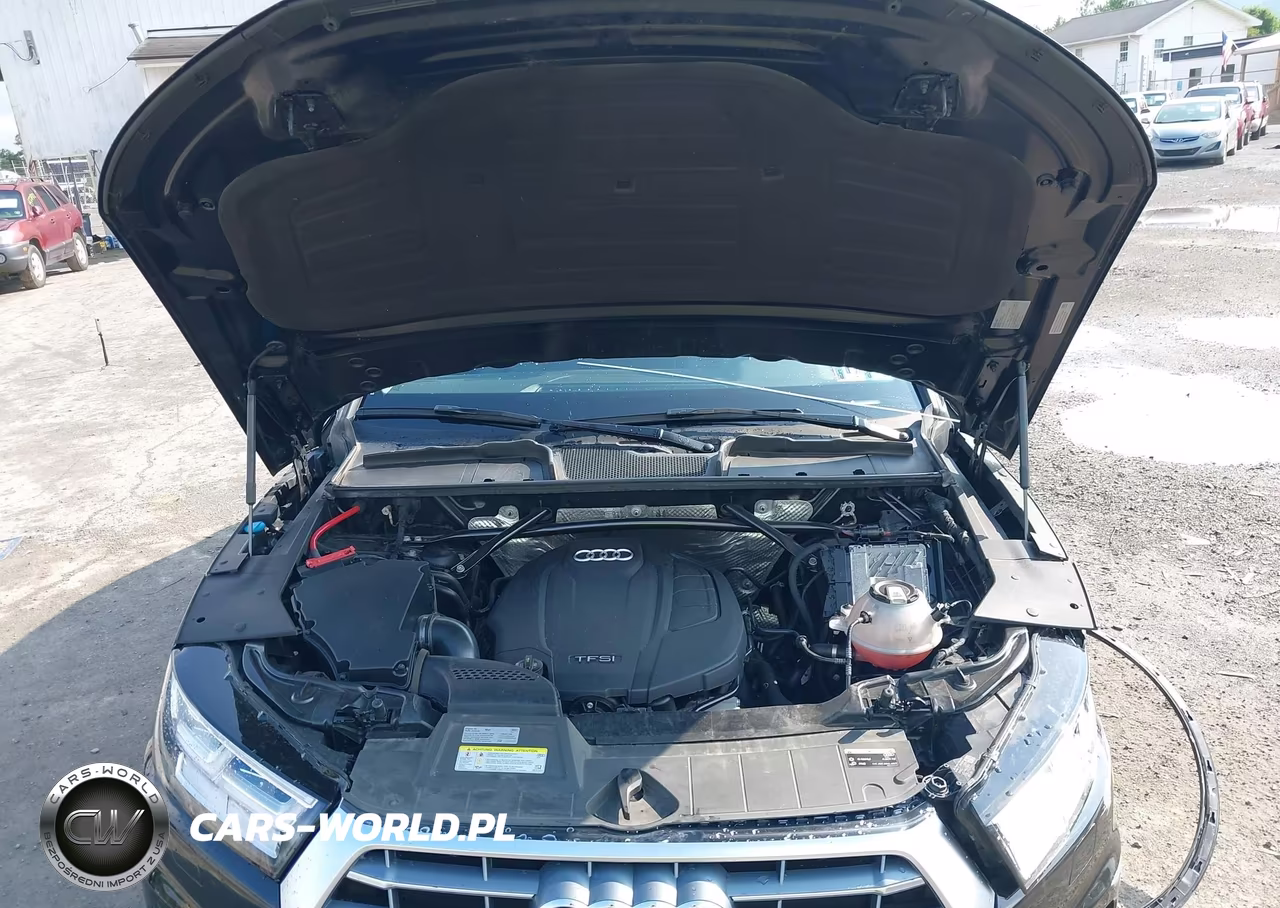 2018 Audi Q5 2.0T Premium-2.0T Tech Premium VIN:WA1BNAFY2J2055837 - 10