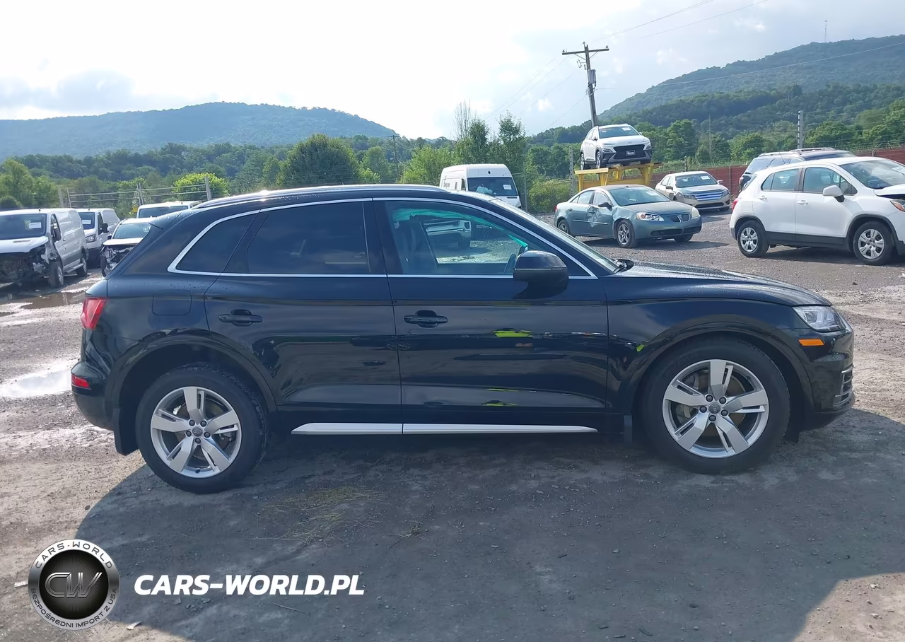 2018 Audi Q5 2.0T Premium-2.0T Tech Premium VIN:WA1BNAFY2J2055837 - 14
