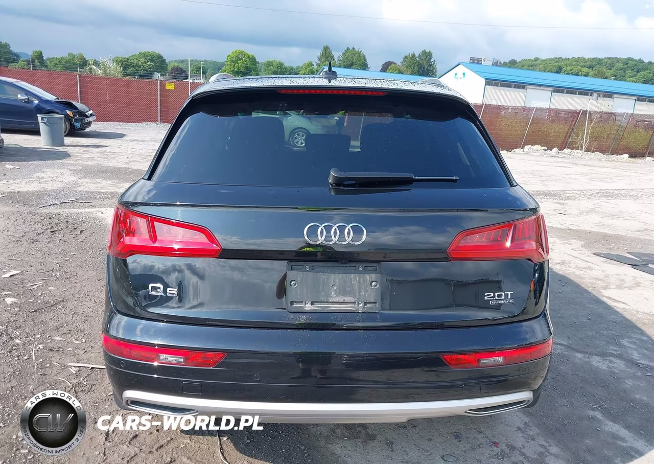 2018 Audi Q5 2.0T Premium-2.0T Tech Premium VIN:WA1BNAFY2J2055837 - 17