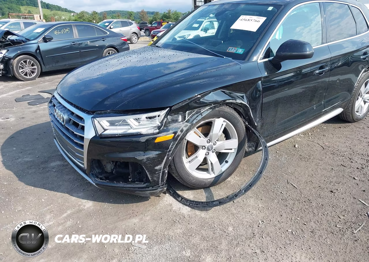 2018 Audi Q5 2.0T Premium-2.0T Tech Premium VIN:WA1BNAFY2J2055837 - 6