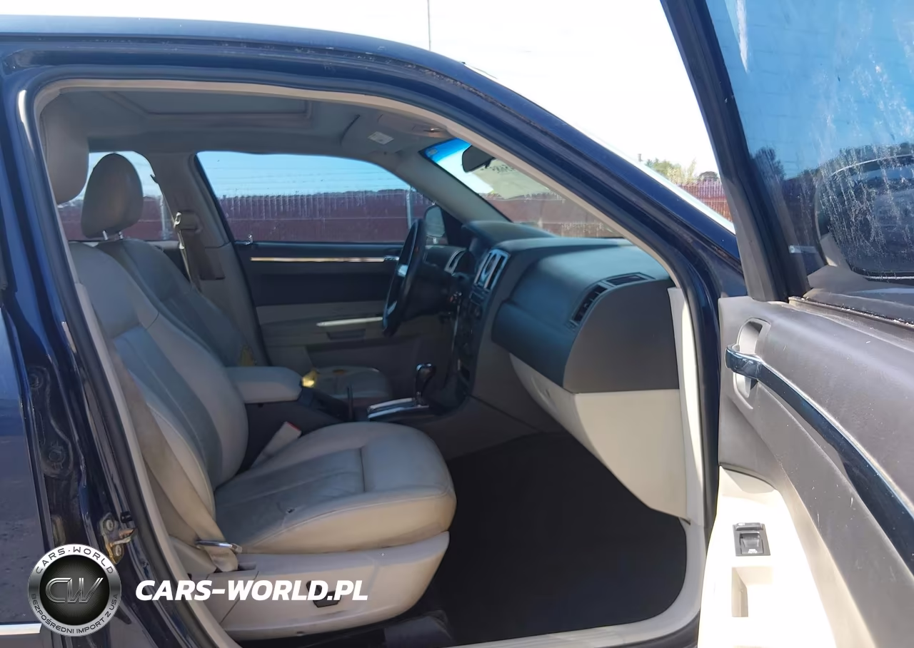 2006 Chrysler 300 Touring VIN:2C3KA53G46H346671 - 5