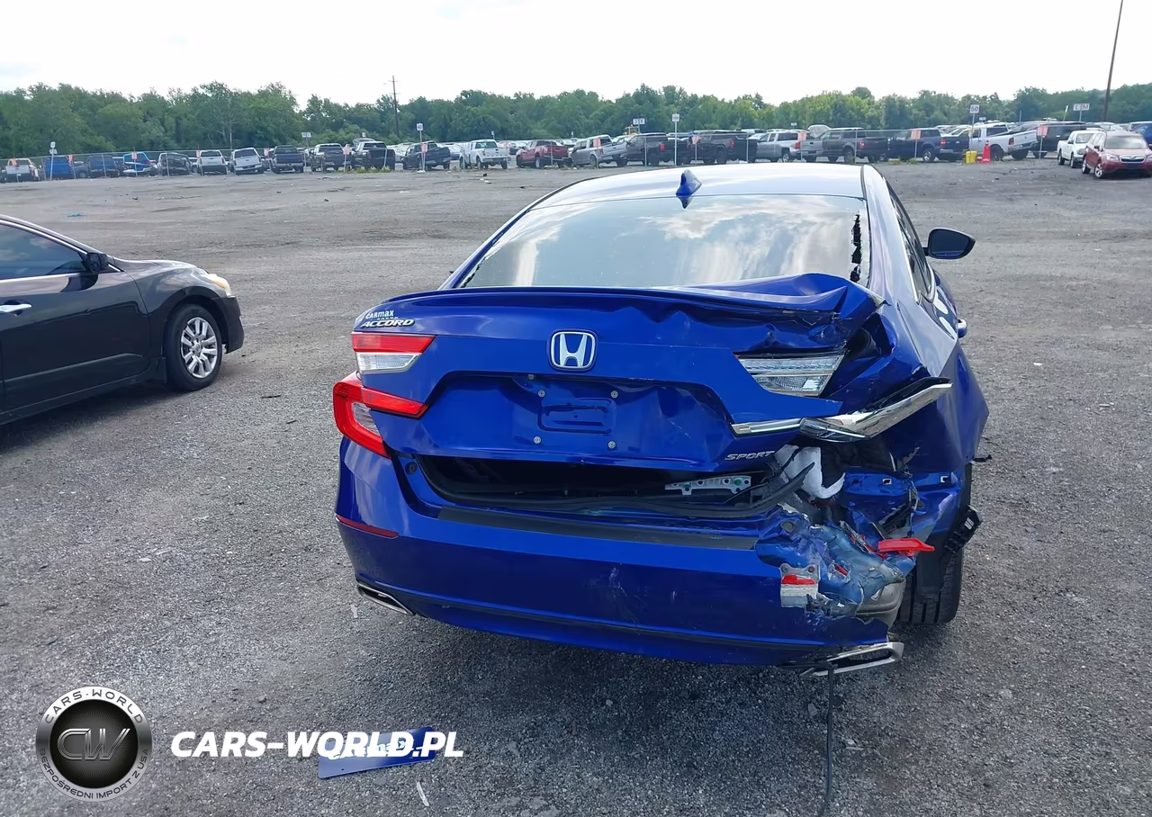 2018 Honda Accord Sport VIN:1HGCV1F35JA220219 - 16