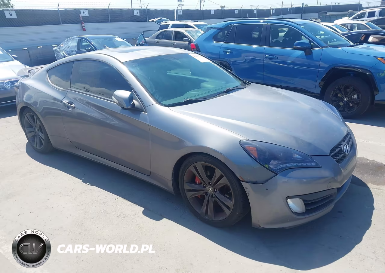 2010 Hyundai Genesis 3.8 Track