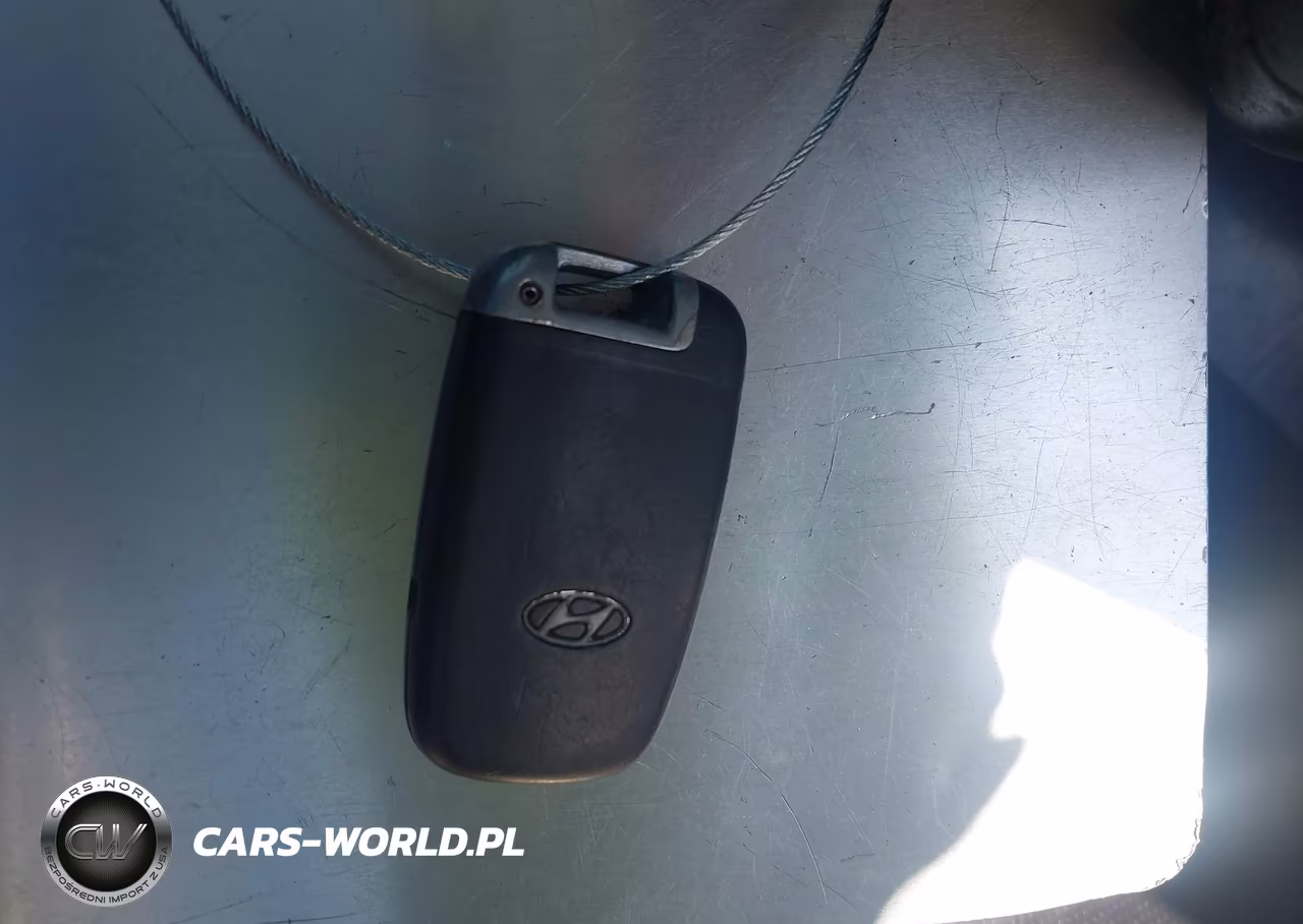 2010 Hyundai Genesis 3.8 Track VIN:KMHHU6KH0AU038623 - 11