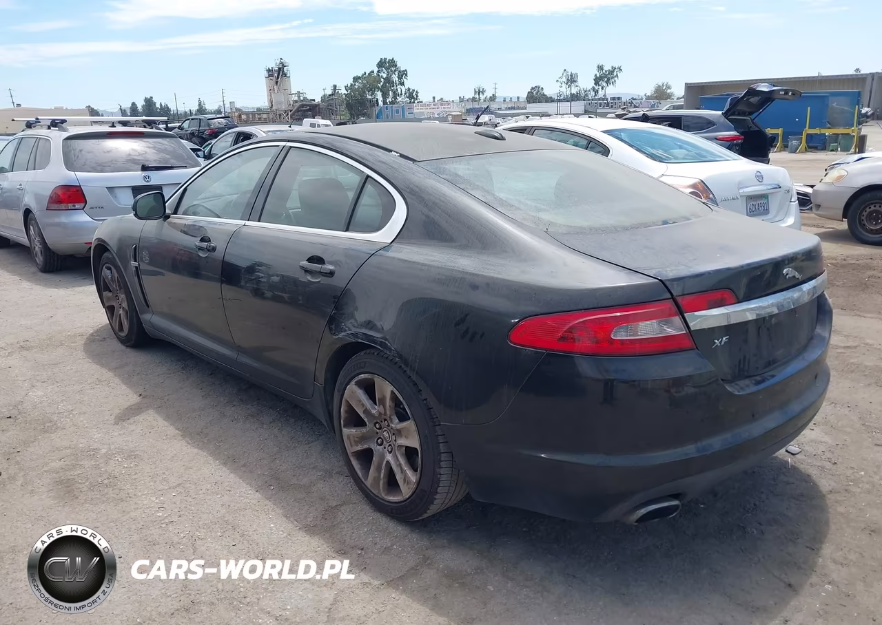 2011 Jaguar Xf VIN:SAJWA0FB4BLR85311 - 3