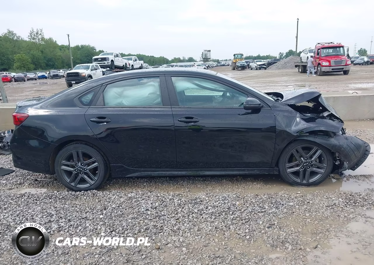 2021 Kia Forte Gt-Line VIN:3KPF34AD2ME282620 - 14