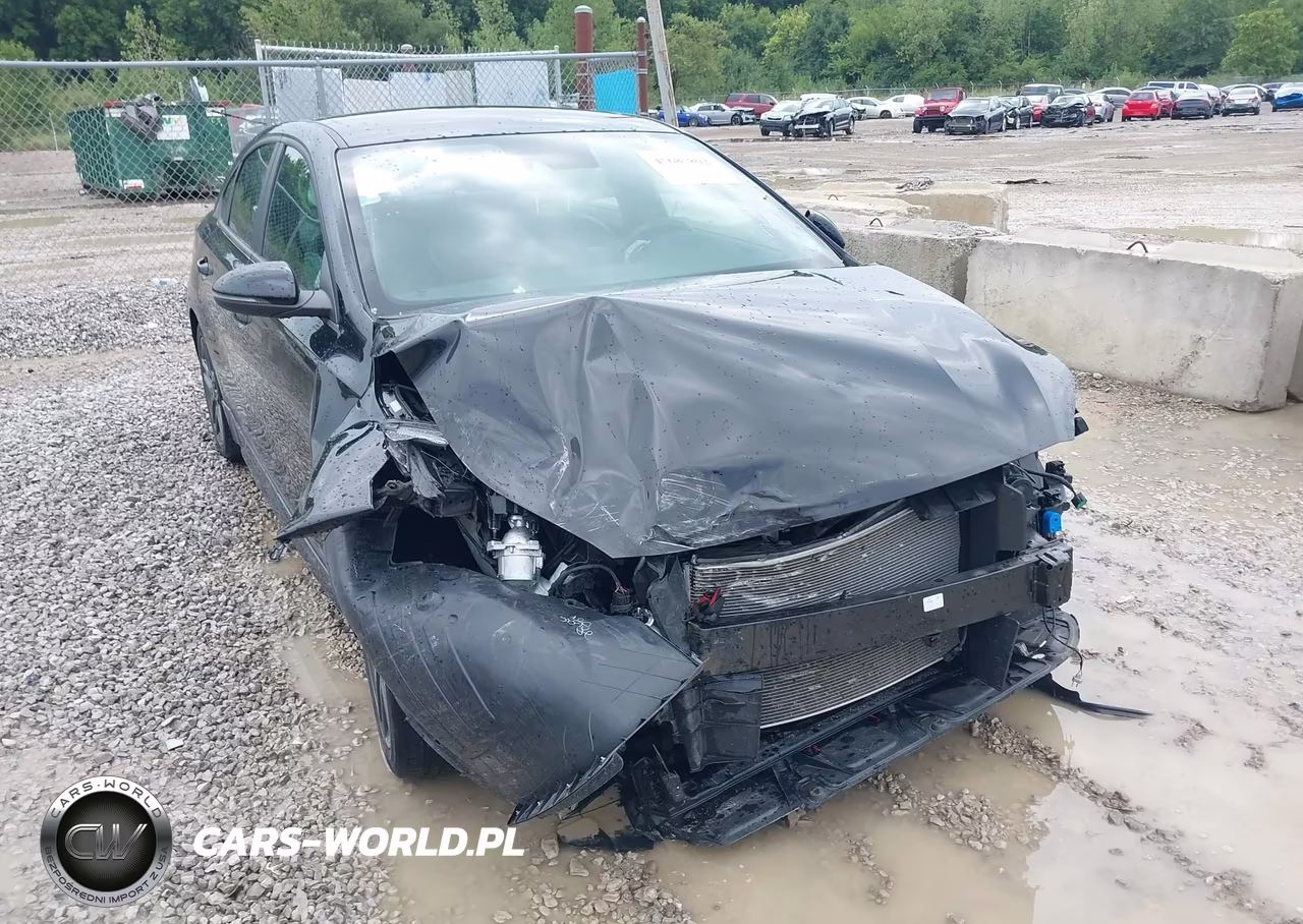 2021 Kia Forte Gt-Line VIN:3KPF34AD2ME282620 - 6