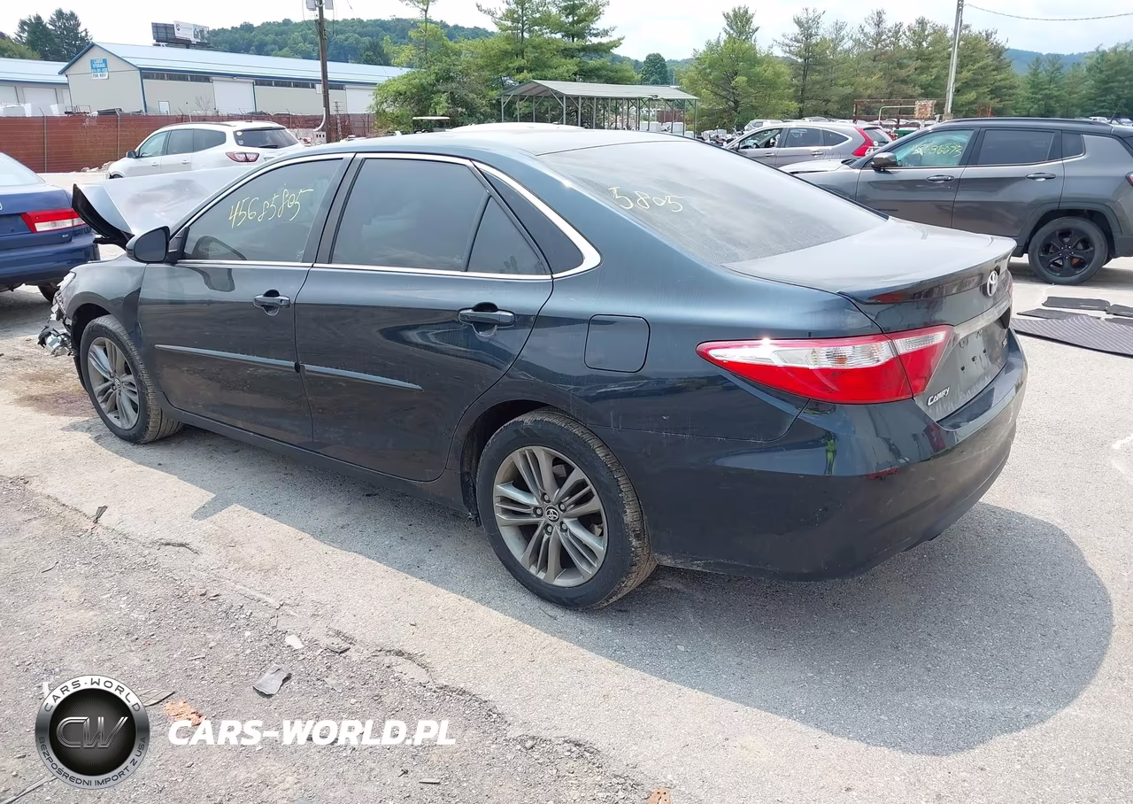 2016 Toyota Camry Se VIN:4T1BF1FK3GU157154 - 3