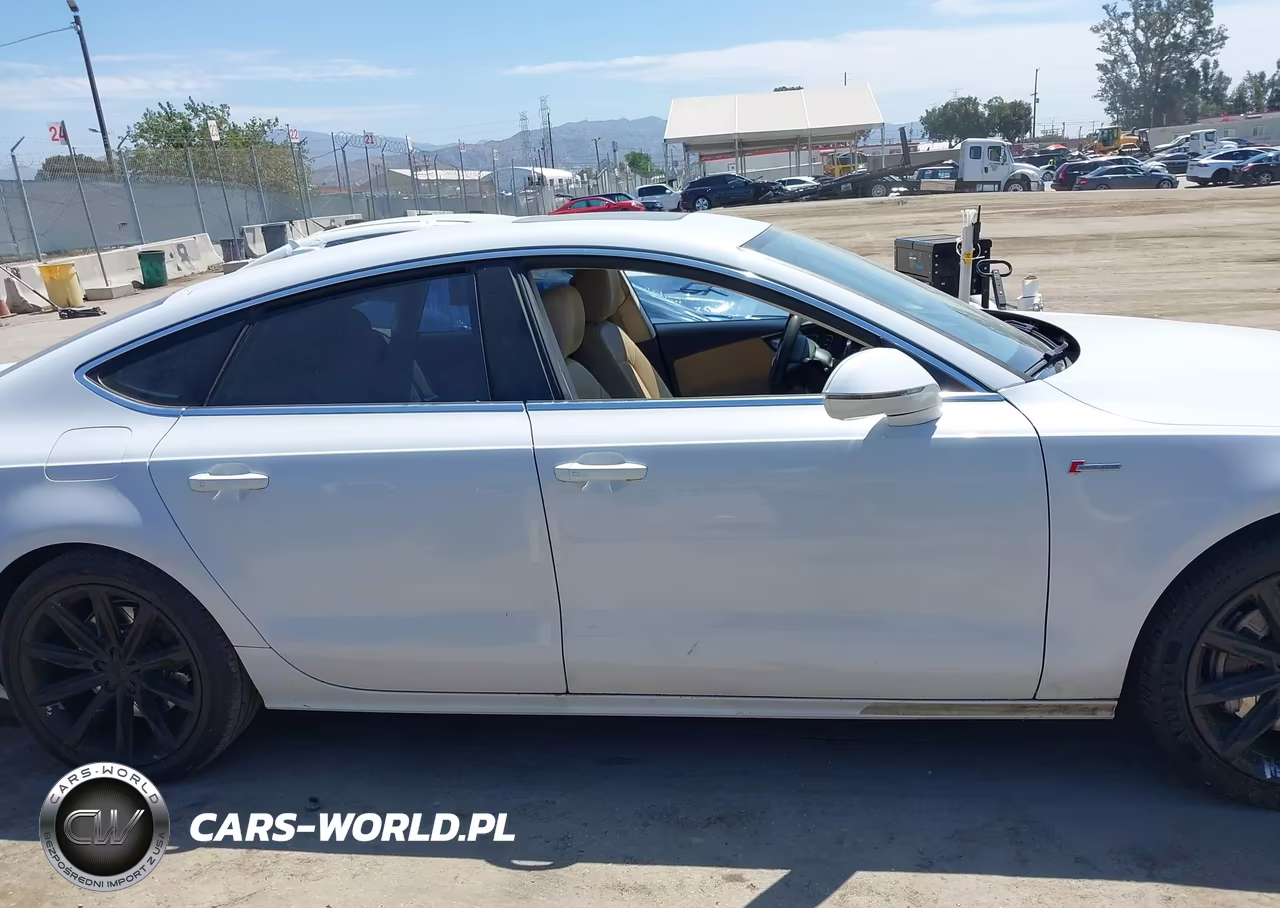 2012 Audi A7 Premium VIN:WAUYGAFC8CN061851 - 13