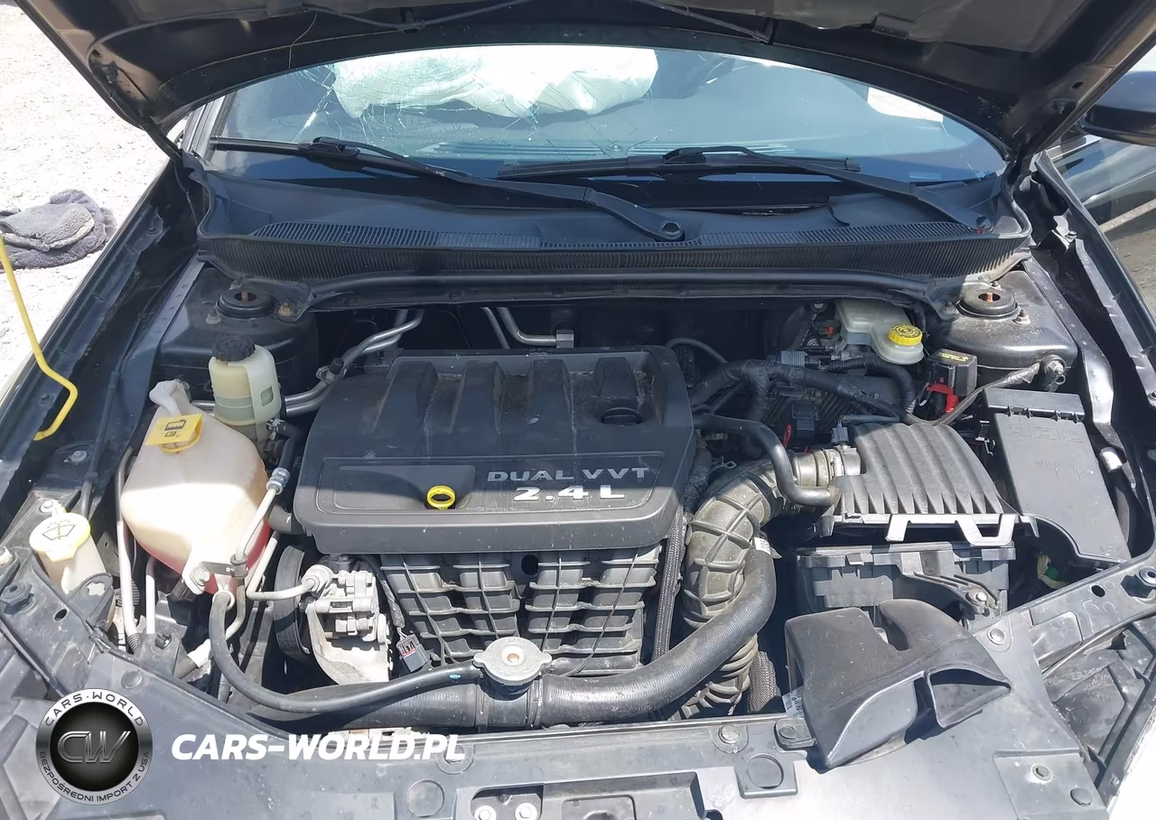 2013 Chrysler 200 Touring VIN:1C3BCBEB5DN594720 - 10