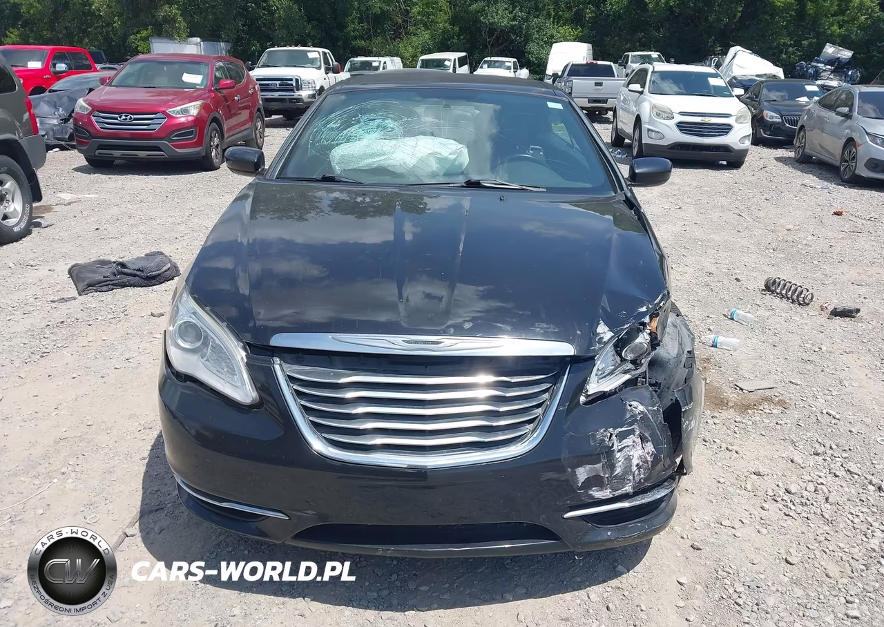 2013 Chrysler 200 Touring VIN:1C3BCBEB5DN594720 - 11