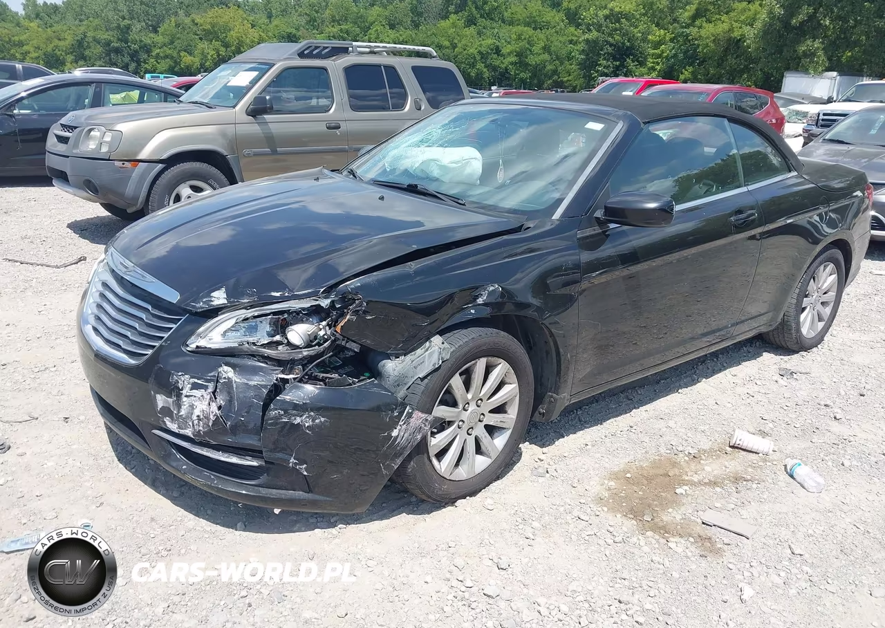 2013 Chrysler 200 Touring VIN:1C3BCBEB5DN594720 - 2