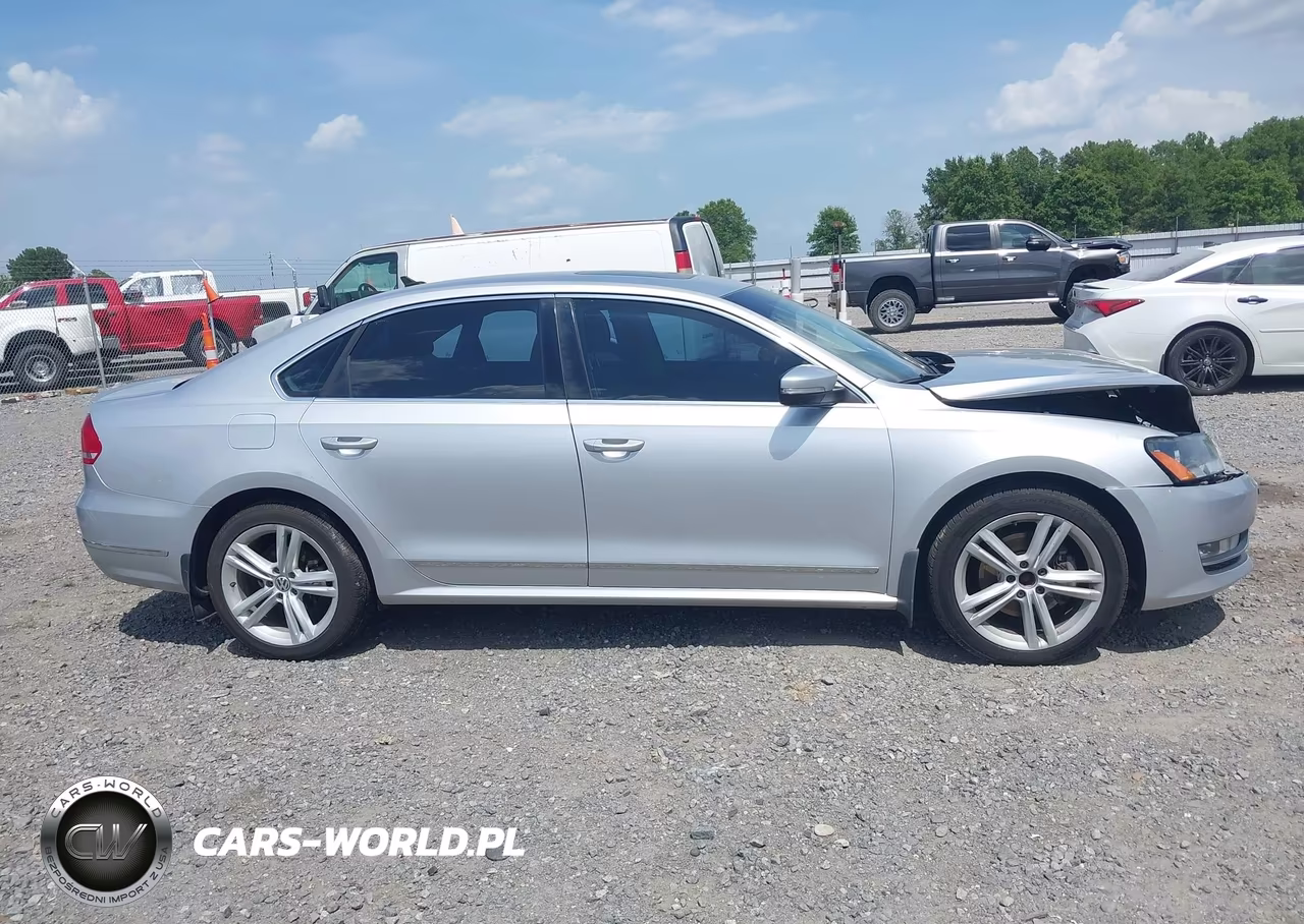 2013 Volkswagen Passat 2.0L Tdi Sel Premium VIN:1VWCN7A32DC137359 - 13