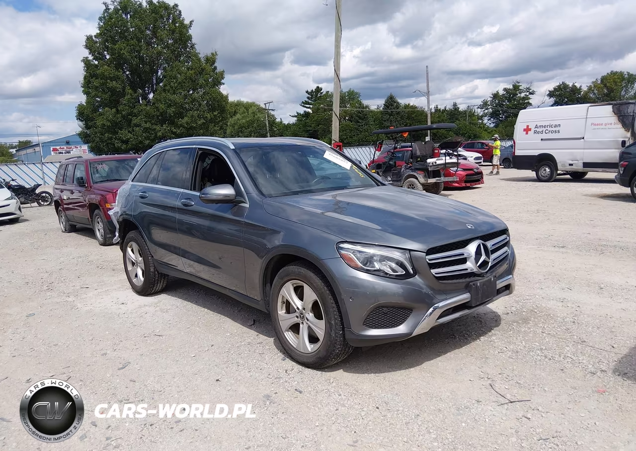 2018 Mercedes-Benz Glc 300 – zdjęcie 1 z 16
