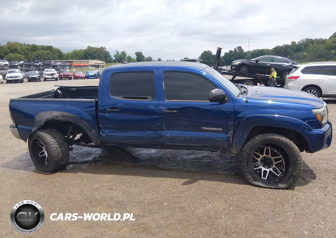 2014 Toyota Tacoma Base V6 VIN:5TFLU4EN4EX097716 - 13