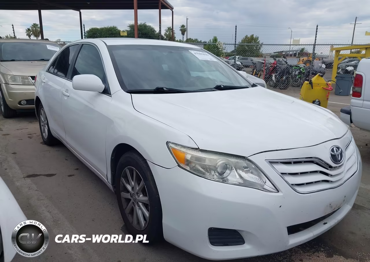 2010 Toyota Camry Le VIN:4T1BF3EK7AU564768 - 1